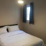 Hotel Le Saint Ouen Parigi